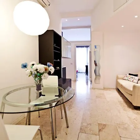 Downtown - The Flat Milaan