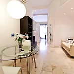 Downtown - The Flat Milán